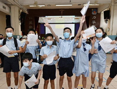 內(nèi)地生香港插班，千萬別選免費學校！成績從前3名意外跌落吊車尾！